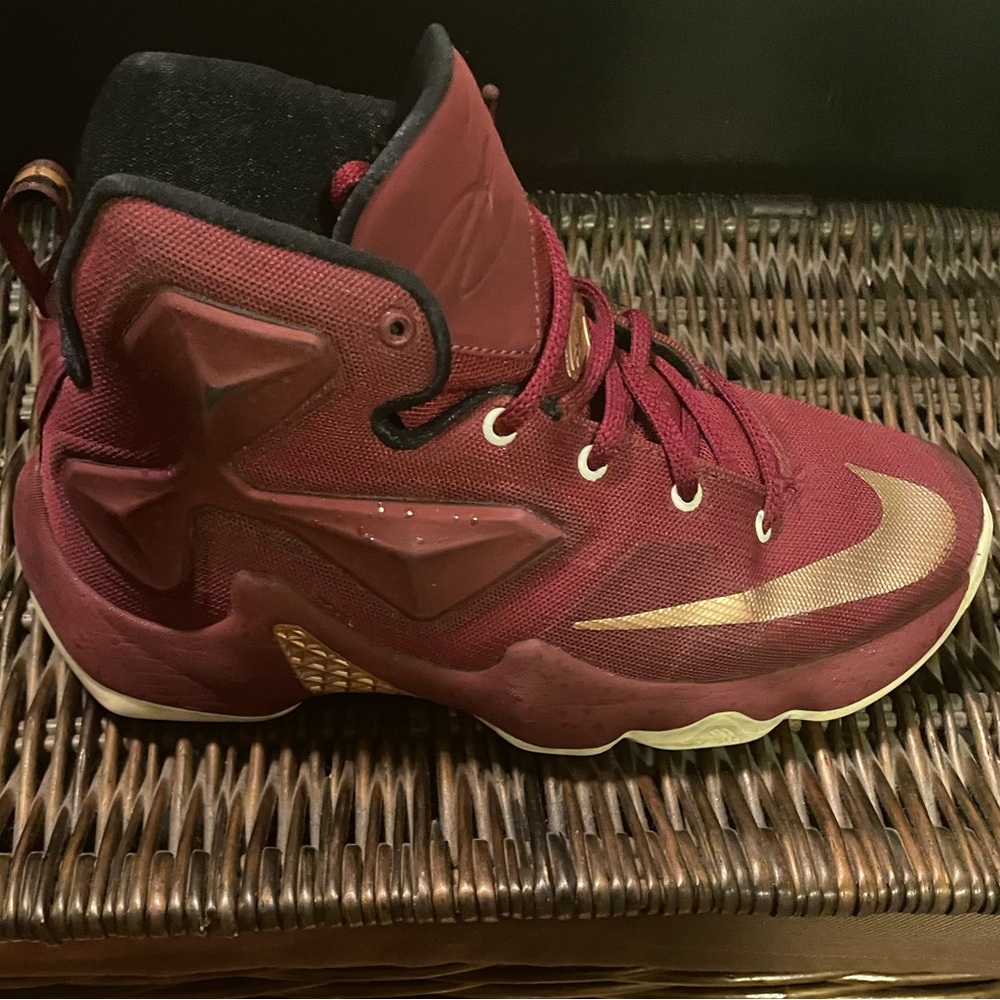 Size 6 (Youth) - Nike LeBron 13 Greatness 2016 with Box